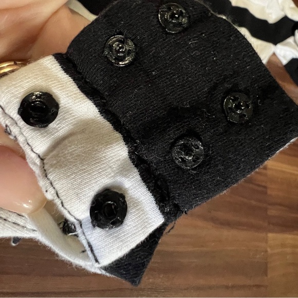 Tall || Off-the-Shoulder Long-Sleeved Bodysuit || TTYA x LONG TALL SALLY || US6 - Picture 2 of 3